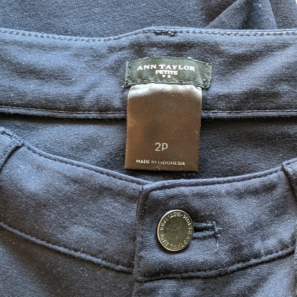 Ann Taylor Navy Ponte Five Pocket Leggings - Picture 5 of 8